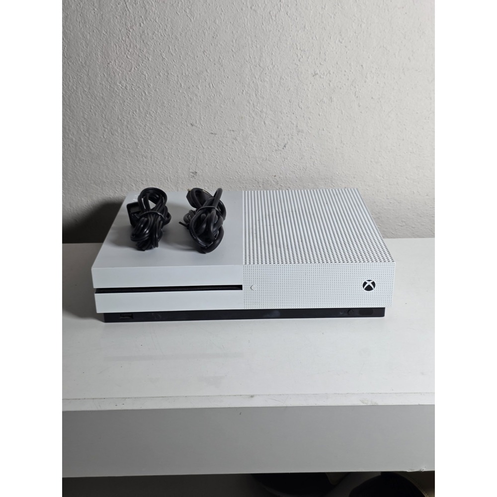 Microsoft Xbox One S (Model 1681) 500GB Gaming System Console W/ Wires Tested